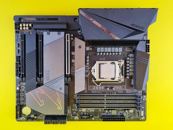 Welche Auswirkungen hat die Informatik auf die Grafikentwicklung in Videospielen?